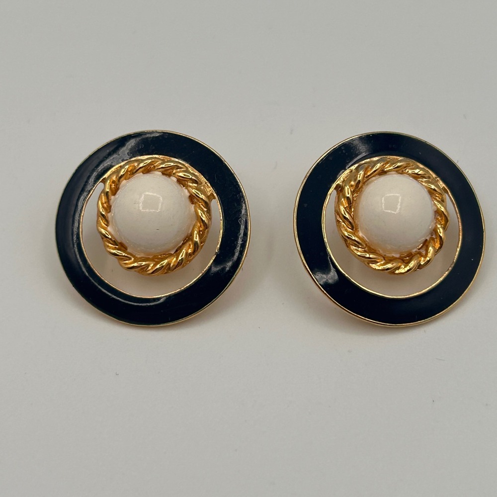 Vintage Gold Tone Blue Enamel Faux Pearl Concentric Circle Stud Earrings 1"